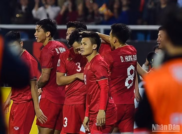 Quang Hải vào sân khá muộn.