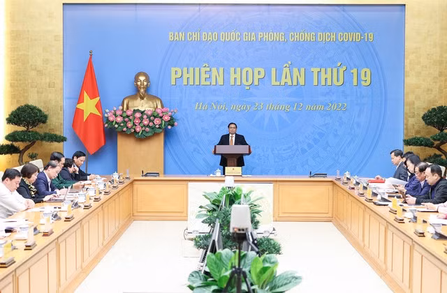 Thủ tướng Phạm Minh Chính, Trưởng Ban Chỉ đạo quốc gia phòng chống dịch COVID-19 chủ trì phiên họp lần thứ 19 của Ban Chỉ đạo - Ảnh: VGP/Nhật Bắc