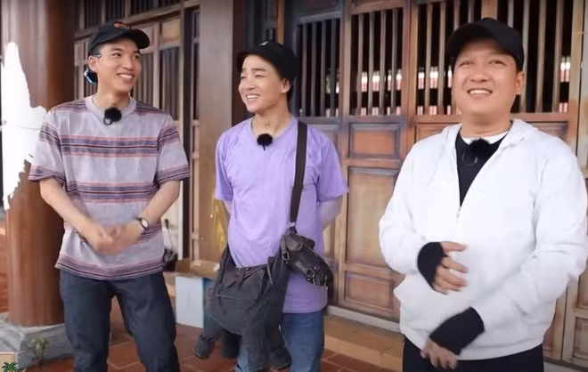 Trường Giang và HIEUTHUHAI tại hậu trường.
