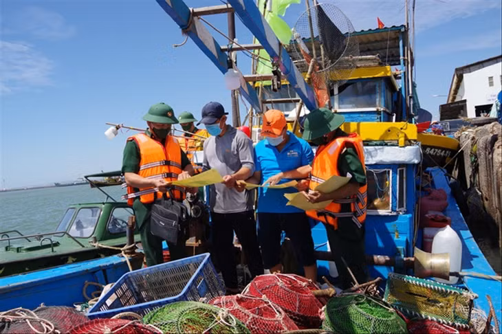 Bộ NN&amp;PTNT đặt mục tiêu phải chấm dứt tình trạng tàu cá vi phạm vùng biển ở nước ngoài trước 31/3/2023
