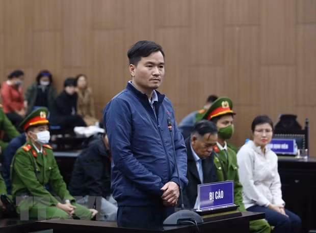 Xet xu vu Cong ty AIC: Mot bi cao keu oan bat ngo xin nhan toi hinh anh 1