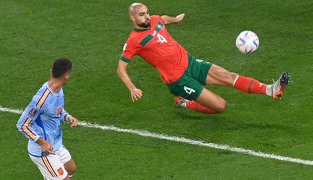Pháp vs Morocco: Thắng lợi sít sao - Bóng Đá