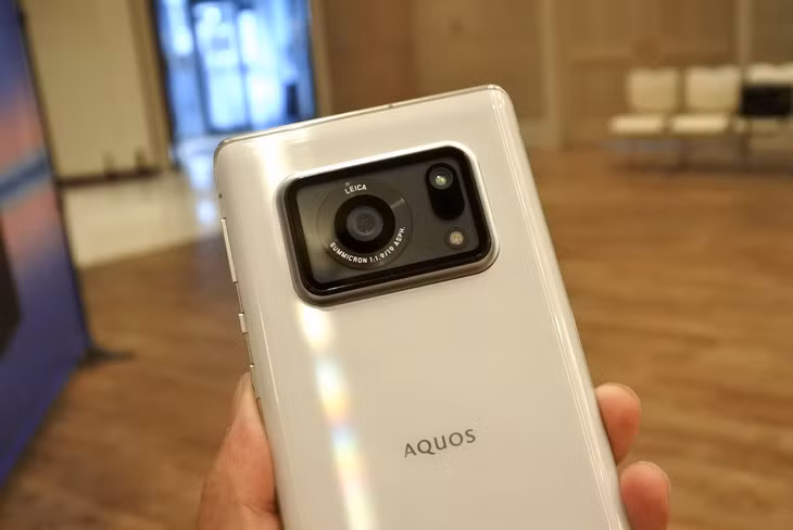 Sharp Aquos R6 ra mắt: cảm biến camera Leica 1 inch lớn nhất, màn hình 240Hz ảnh 2