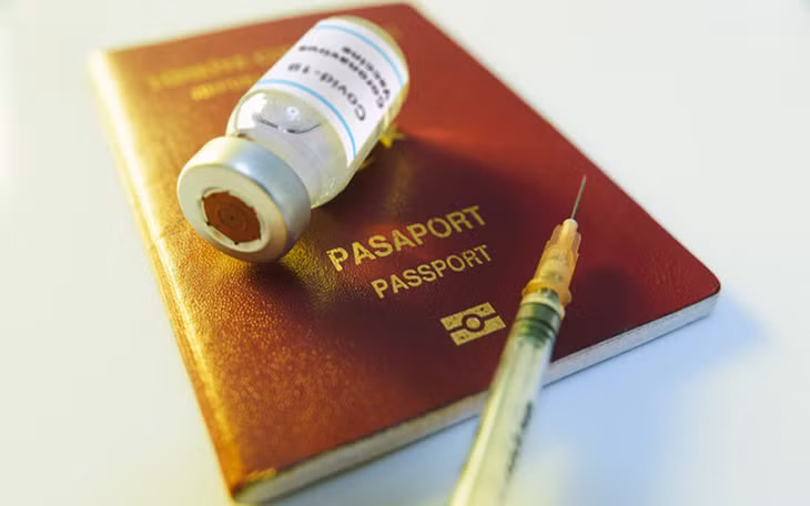 Bộ Ngoại giao: Công dân cần thận trọng với du lịch tiêm vaccine Covid-19 ảnh 1