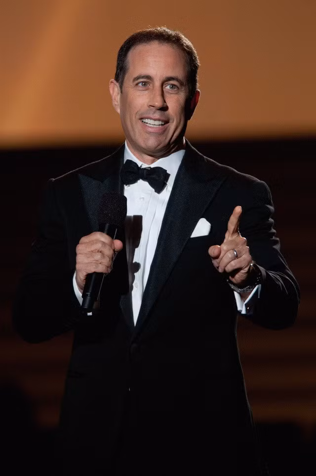 Quỹ từ thiện của nam diễn viên hài người Mỹ Jerry Seinfeld đã trao đi tới 2,5 triệu USD qua các hoạt động từ thiện tiến hành trong vòng một năm, còn chi phí vận hành quỹ trong cùng năm đó (năm 2007) chỉ ở mức 47.000 USD.