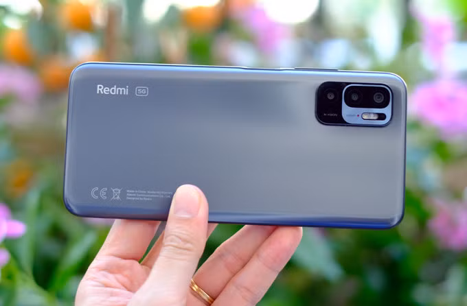 Redmi Note 10 phiên bản mới có thêm kết nối 5G. Ảnh: Tuấn Hưng