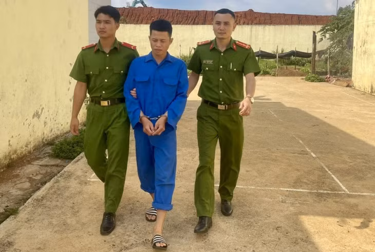 Đối tượng Lê Công Việt tại cơ quan điều tra.