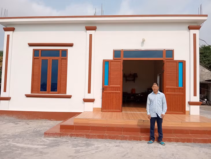 Với sự quan tâm đồng hành của chính quyền địa phương, các cấp hội, gia đình anh Lê Đăng Khoa, thôn Sơn Hải, xã Cộng Hòa, TP Cẩm Phả ngày càng có cuộc sống ổn định.