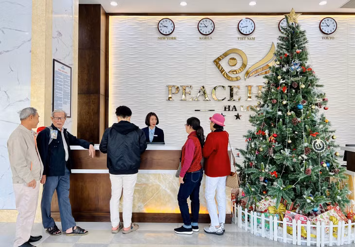 Khách sạn Peace Hạ Long sử dụng phần mềm ASM trong quản lý lưu trú.