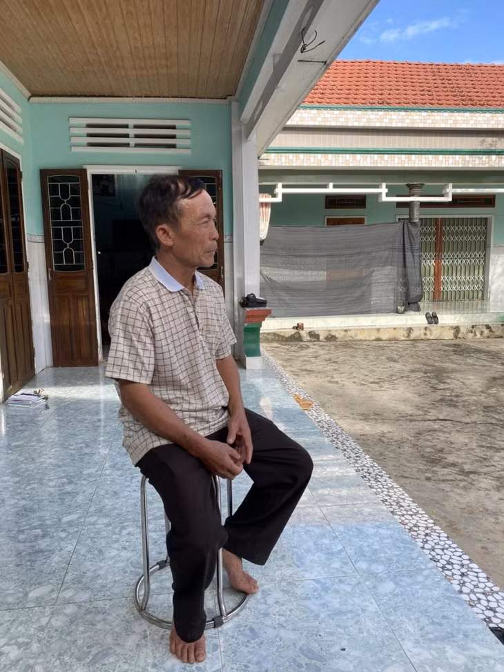 Những ám ảnh tâm lý cứ ngày một đè nặng hơn trong lòng người đàn ông U70.