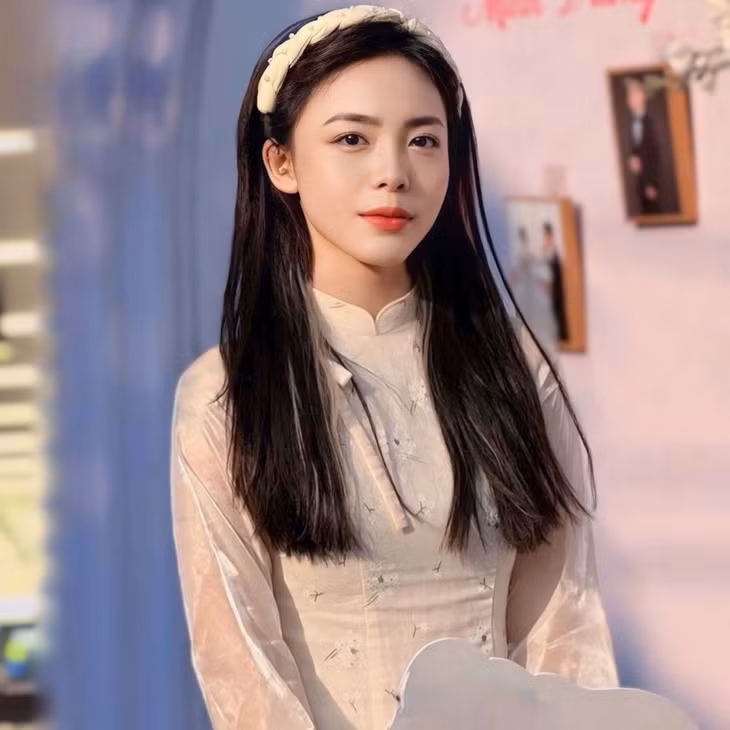 Sở hữu gương mặt xinh đẹp, nụ cười duyên, Thanh Thảo được cộng đồng mạng yêu quý và ưu ái gọi bằng nhiều danh xưng khác nhau như "hot girl", "bông hồng" hay "mỹ nhân" của đội tuyển bắn súng Việt Nam (Ảnh: FBNV).