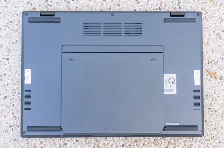 Zenbook Duo - laptop hai màn hình OLED giá từ 50 triệu đồng ảnh 4