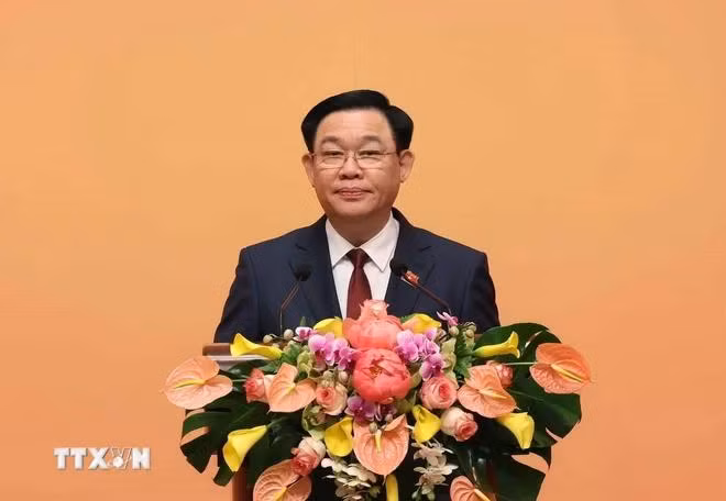 Chủ tịch Quốc hội Vương Đình Huệ phát biểu. (Ảnh: Nhan Sáng/TTXVN)
