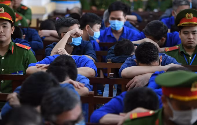 Các bị cáo trước giờ tuyên án. Ảnh: Thanh Tùng
