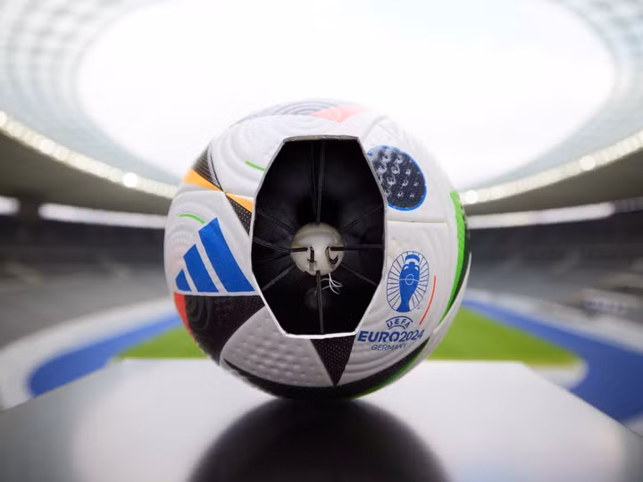 Trái bóng chính thức của Euro 2024 được tích hợp công nghệ hiện đại nhất từ trước tới nay