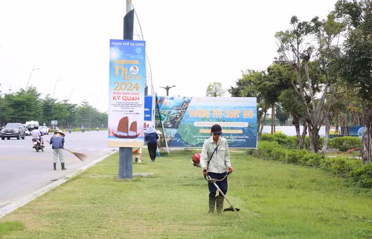 Các đơn vị chức năng triển khai dọn vệ sinh, cắt tỉa cỏ, tiểu cảnh khu vực xung quanh nơi diễn ra sự kiện.