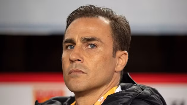 Cannavaro trở lại Serie A.