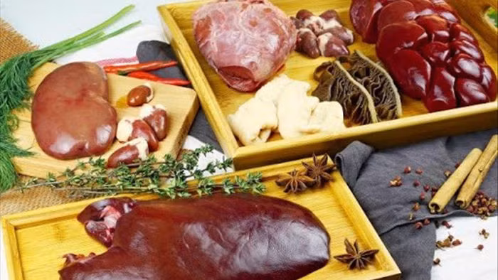 Ăn nhiều các nội tạng sẽ gây mất cân đối về dinh dưỡng, nguồn gốc gây ra các rối loạn trong cơ thể.