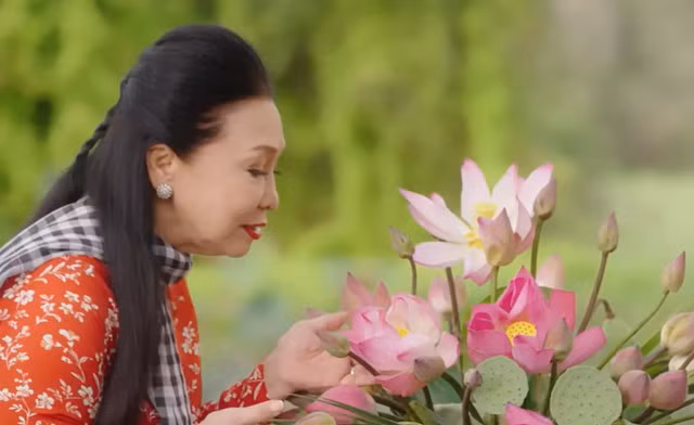 NSND Bạch Tuyết luôn đồng hành cùng giới trẻ truyền bá nét đẹp của âm nhạc dân tộc