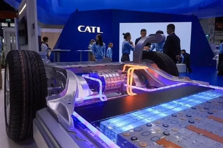 Xuất hiện loại pin xe điện mới sạc 10 phút đi được 600 km ảnh 2