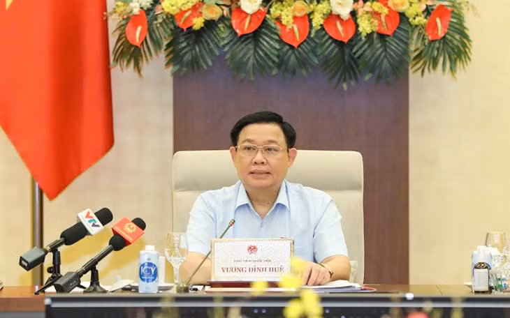 Chủ tịch Quốc hội Vương Đình Huệ phát biểu ý kiến tại phiên họp. (Ảnh: Duy Linh)