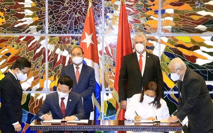 Tiếp tục tăng cường mối quan hệ đoàn kết anh em Việt Nam - Cuba ảnh 4