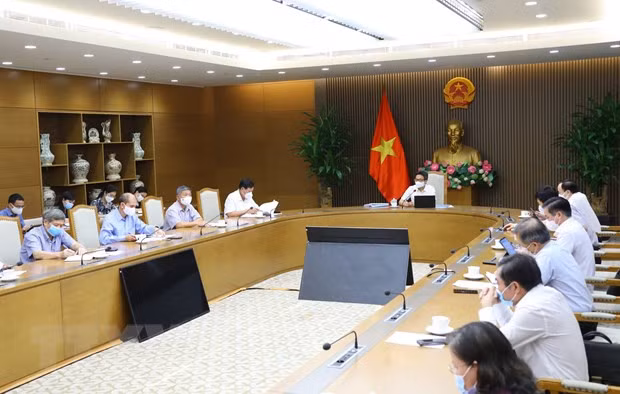 De xuat cac bien phap phu hop voi dien bien dich COVID-19 trong nuoc hinh anh 2