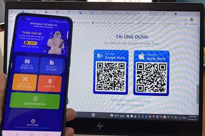 Khai báo các thông tin cá nhân trên ứng dụng Sổ sức khỏe điện tử khi có yêu cầu của cơ quan chức năng.