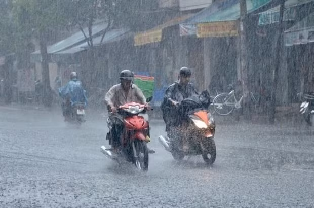 Nhieu khu vuc tren ca nuoc ngay nang, chieu toi co mua dong hinh anh 1