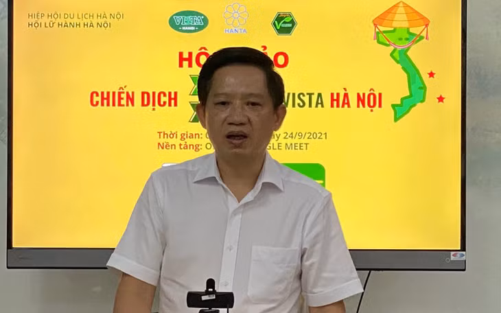 Chủ tịch Hội Lữ hành Hà Nội Phùng Quang Thắng phát biểu tại Hội thảo. (Ảnh: Tiến Dũng)