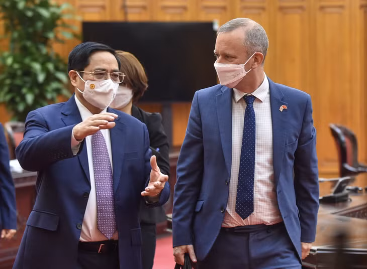 Thủ tướng Phạm Minh Chính khẳng định, Anh là một trong những đối tác kinh tế quan trọng hàng đầu của Việt Nam ở châu Âu. Ảnh: VGP/Nhật Bắc Thủ tướng Phạm Minh Chính khẳng định, Anh là một trong những đối tác kinh tế quan trọng hàng đầu của Việt Nam ở châu Âu. Ảnh: VGP/Nhật Bắc