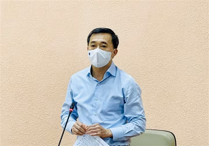 Thứ trưởng Bộ Y tế Trần Văn Thuấn chủ trì cuộc họp trực tuyến về rà soát, đẩy nhanh tiến độ triển khai nghiên cứu phát triển, thử nghiệm lâm sàng (TNLS) vaccine phòng, chống COVID-19 tại Việt Nam.