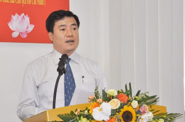 Ông Nguyễn Sinh Nhật Tân