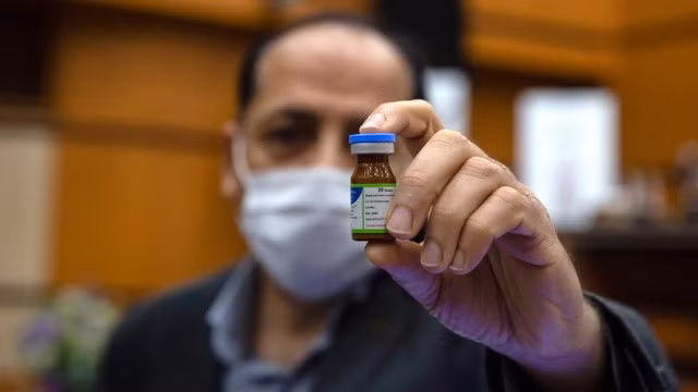 Hơn 50% người trưởng thành ở Iran được tiêm vaccine COVID-19 - Ảnh 1.