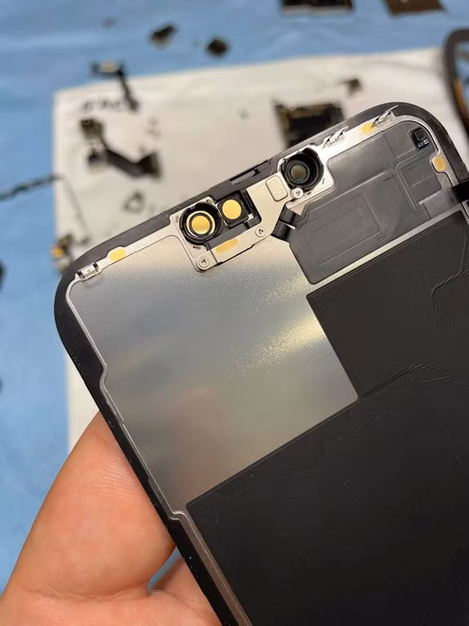 Hình ảnh mổ bụng chiếc iPhone 13 Pro Max đầu tiên tại Việt Nam, bên trong chiếc smartphone xịn xò này có gì? - Ảnh 6.