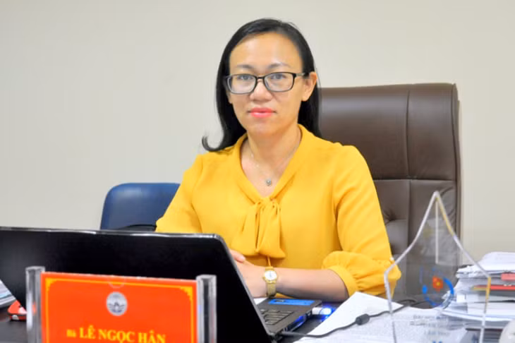 Bà Lê Ngọc Hân là lãnh đạo nữ duy nhất trong số 18 người được vinh danh.