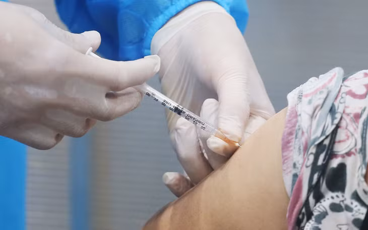 Bộ Y tế: Tiêm mũi 1 vaccine Moderna có thể tiêm mũi 2 Pfizer