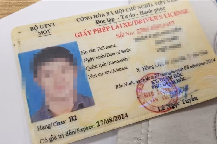 Sẽ có 12 tỉnh, thành phố tiếp tục thí điểm đổi giấy phép lái xe cấp độ 4 trên Cổng dịch vụ công Quốc gia.
