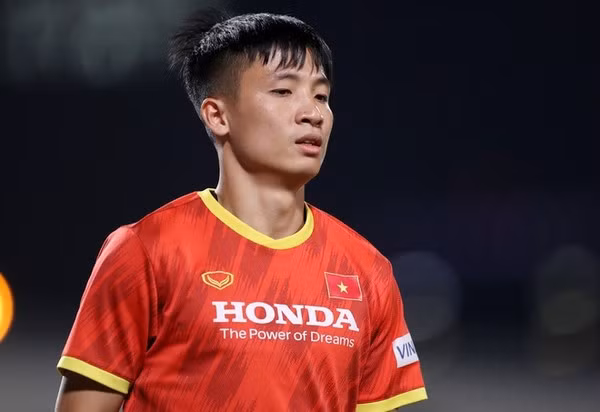 Bùi Tiến Dũng bình phục chấn thương và sẵn sàng trở lại ĐT Việt Nam trong các trận đấu tháng 10.
