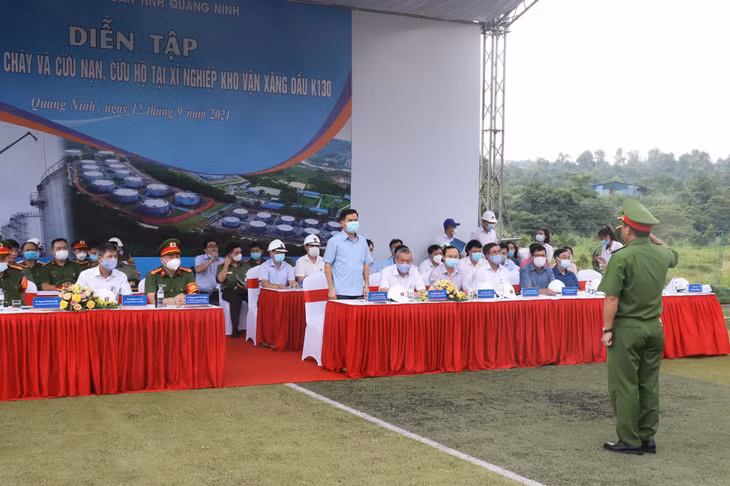 UBND tỉnh tổ chức diễn tập phương án PCCC và CHCN tại Xí nghiệp kho vận xăng dầu K130 (TP Hạ Long).