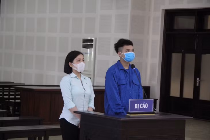 Trương Thị Kiều Trang và Nguyễn Công Được tại Tòa.