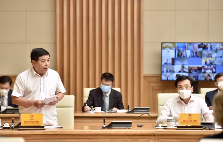 Bộ trưởng Bộ Kế hoạch và Đầu tư Nguyễn Chí Dũng giải đáp các kiến nghị, đề xuất của doanh nghiệp tại buổi tiếp - Ảnh: VGP/Nhật Bắc Bộ trưởng Bộ Kế hoạch và Đầu tư Nguyễn Chí Dũng giải đáp các kiến nghị, đề xuất của doanh nghiệp tại buổi tiếp - Ảnh: VGP/Nhật Bắc
