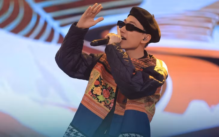 Bản rap không chỉ có ca từ ấn tượng mà phần âm nhạc cũng rất thu hút.