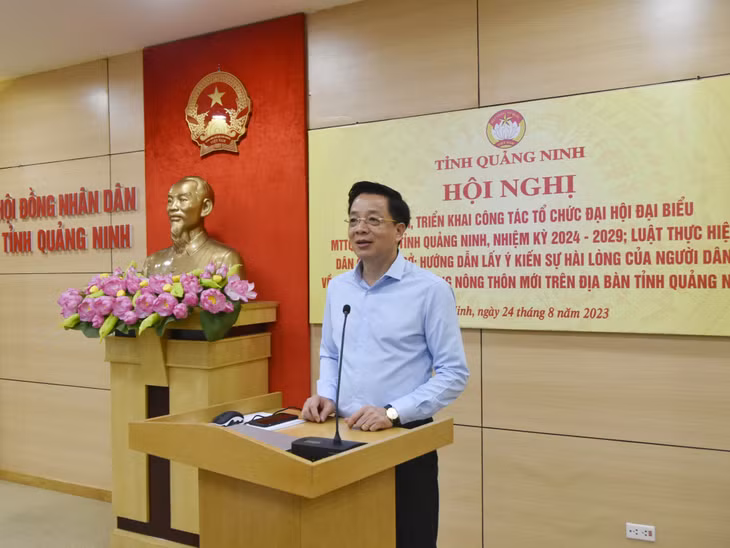 Đồng chí Nguyễn Văn Hồi, Ủy viên Ban Thường vụ, Trưởng Ban Dân vận Tỉnh ủy, Chủ tịch Ủy ban MTTQ tỉnh, phát biểu chủ trì hội nghị.