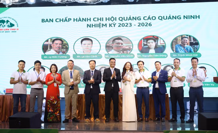 Ban Chấp hành Chi hội Quảng cáo tỉnh Quảng Ninh nhiệm kỳ 2023-2026 ra mắt tại đại hội.