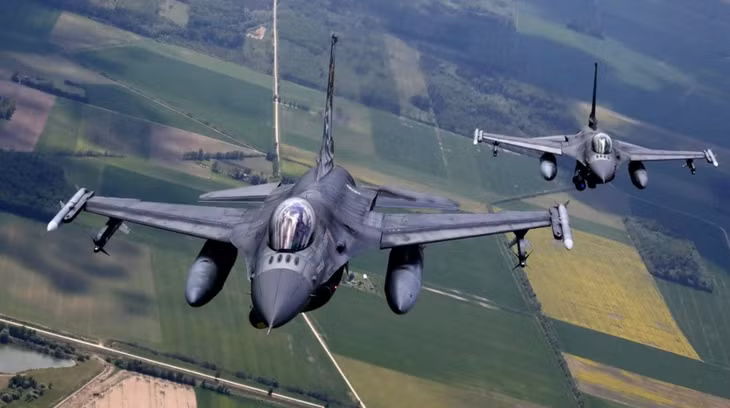 Mỹ đã đồng ý huấn luyện phi công Ukraine lái máy bay F-16. Ảnh: AFP