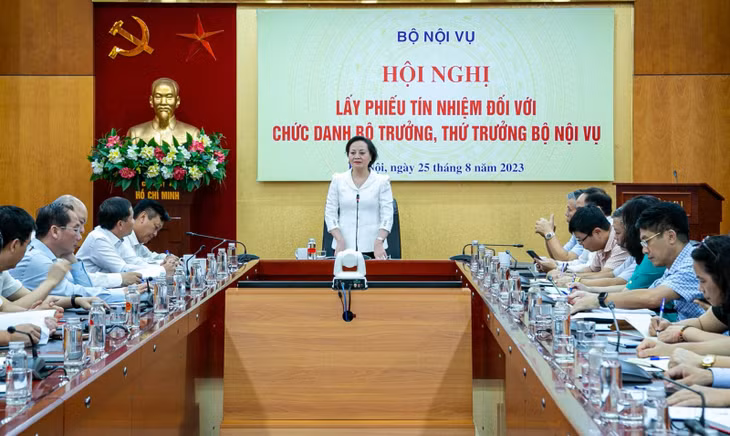 Bộ trưởng Bộ Nội vụ Phạm Thị Thanh Trà phát biểu tại hội nghị.