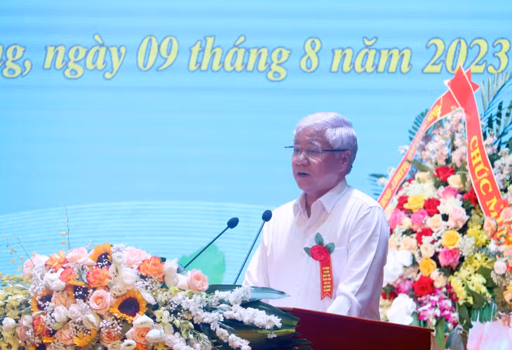 Đồng chí Đỗ Văn Chiến, Bí thư Trung ương Đảng, Chủ tịch Ủy ban Trung ương MTTQ Việt Nam, phát biểu tại Ngày hội.