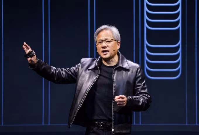 CEO Jensen Huang tại Triển lãm Computex Taipei 2023 ngày 30/5 ở Đài Loan. Ảnh: Bloomberg