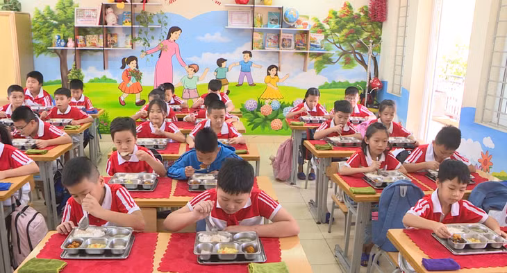 Công ty TNHH Thương mại sản xuất cơm hộp Hải Hương được lựa chọn cung cấp suất ăn bán trú cho nhiều trường học.